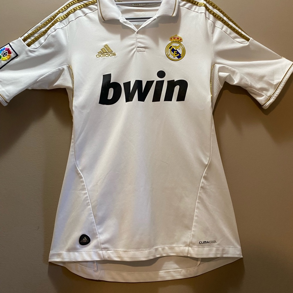 Real Madrid Jersey 2011-2012 Season